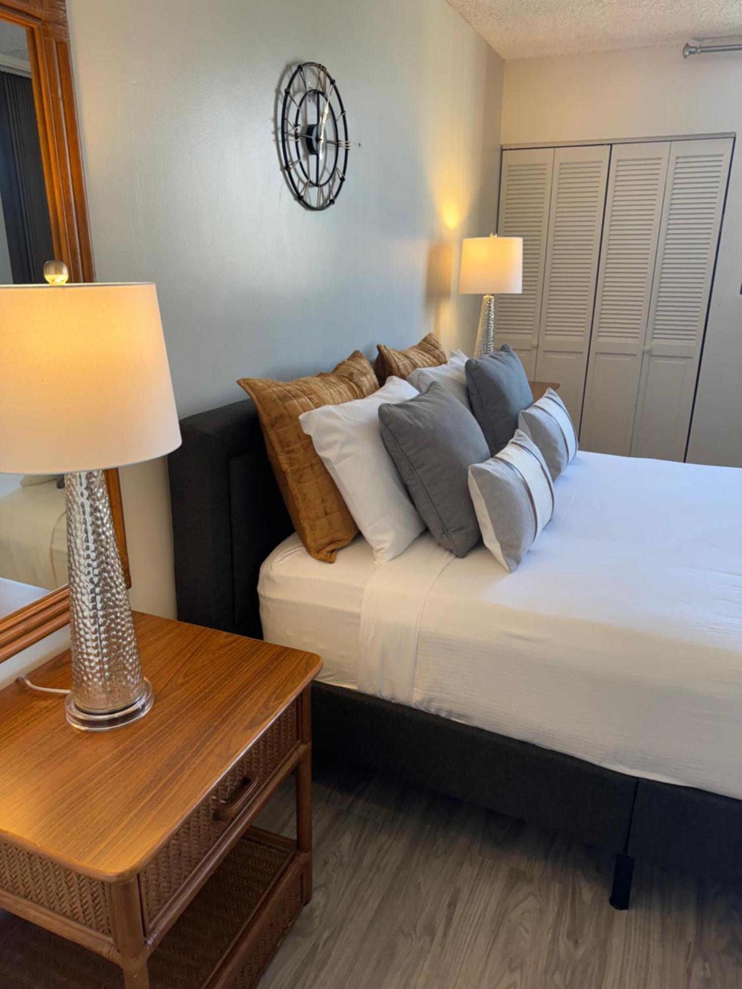 1414- Heart Of Waikiki With Kitchen - Free Parking - City View Гонолулу Экстерьер фото